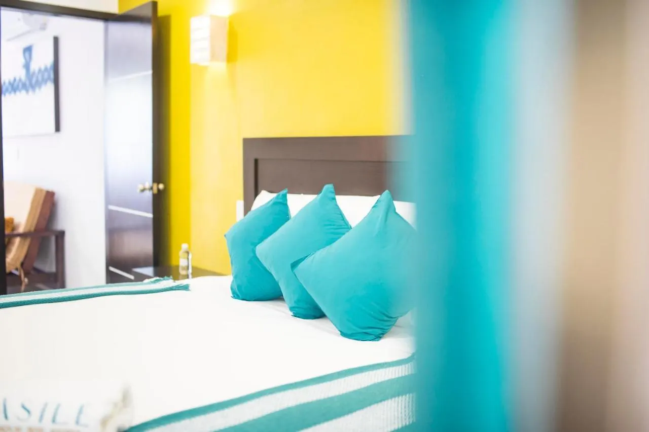 Asile Hotel Boutique Bacalar